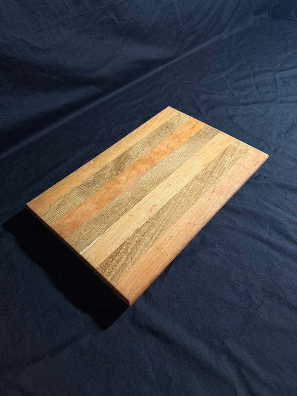 Hardwood Cutting Board 001