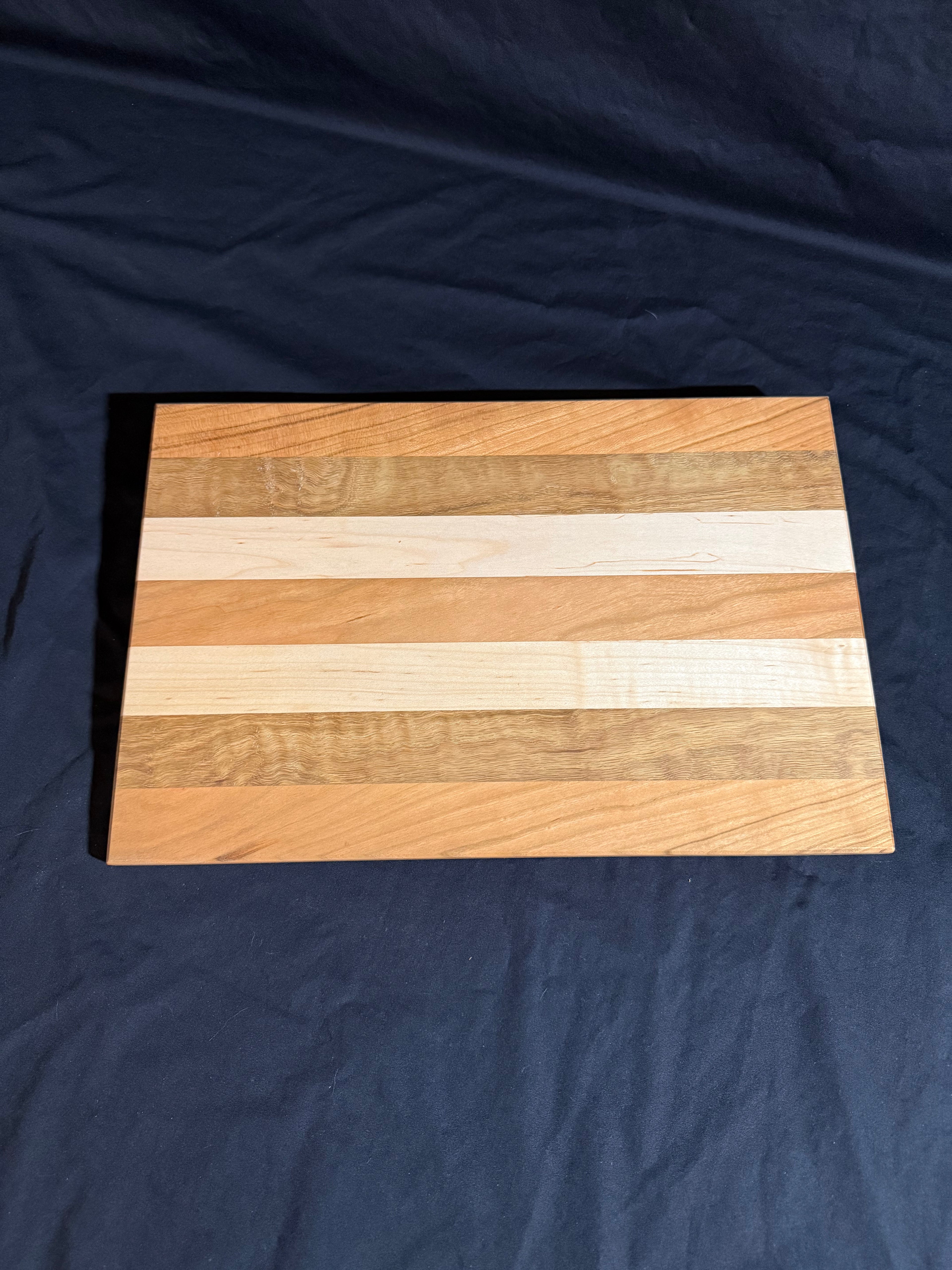 Hardwood Cutting Board 006