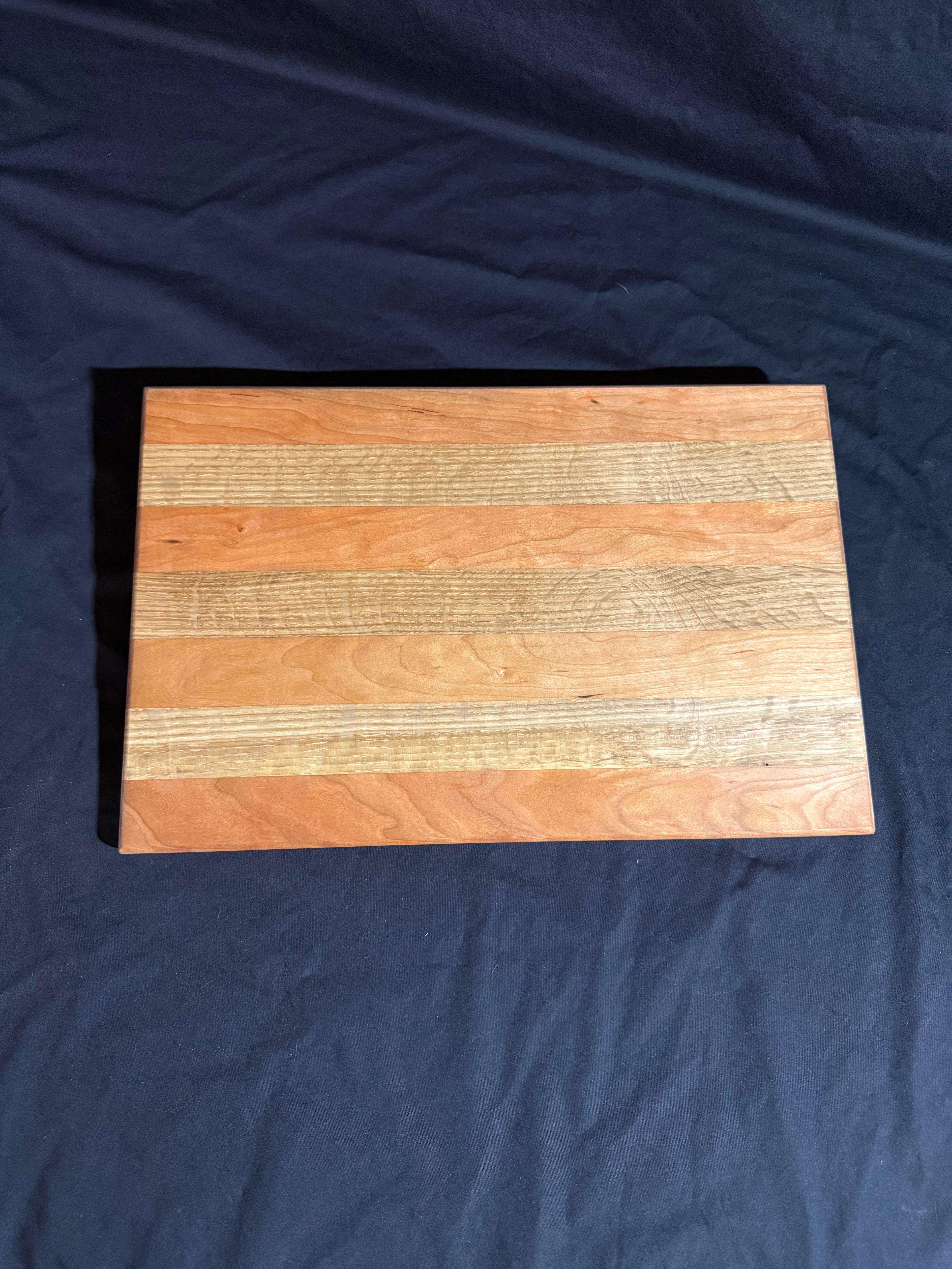 Hardwood Cutting Board 007