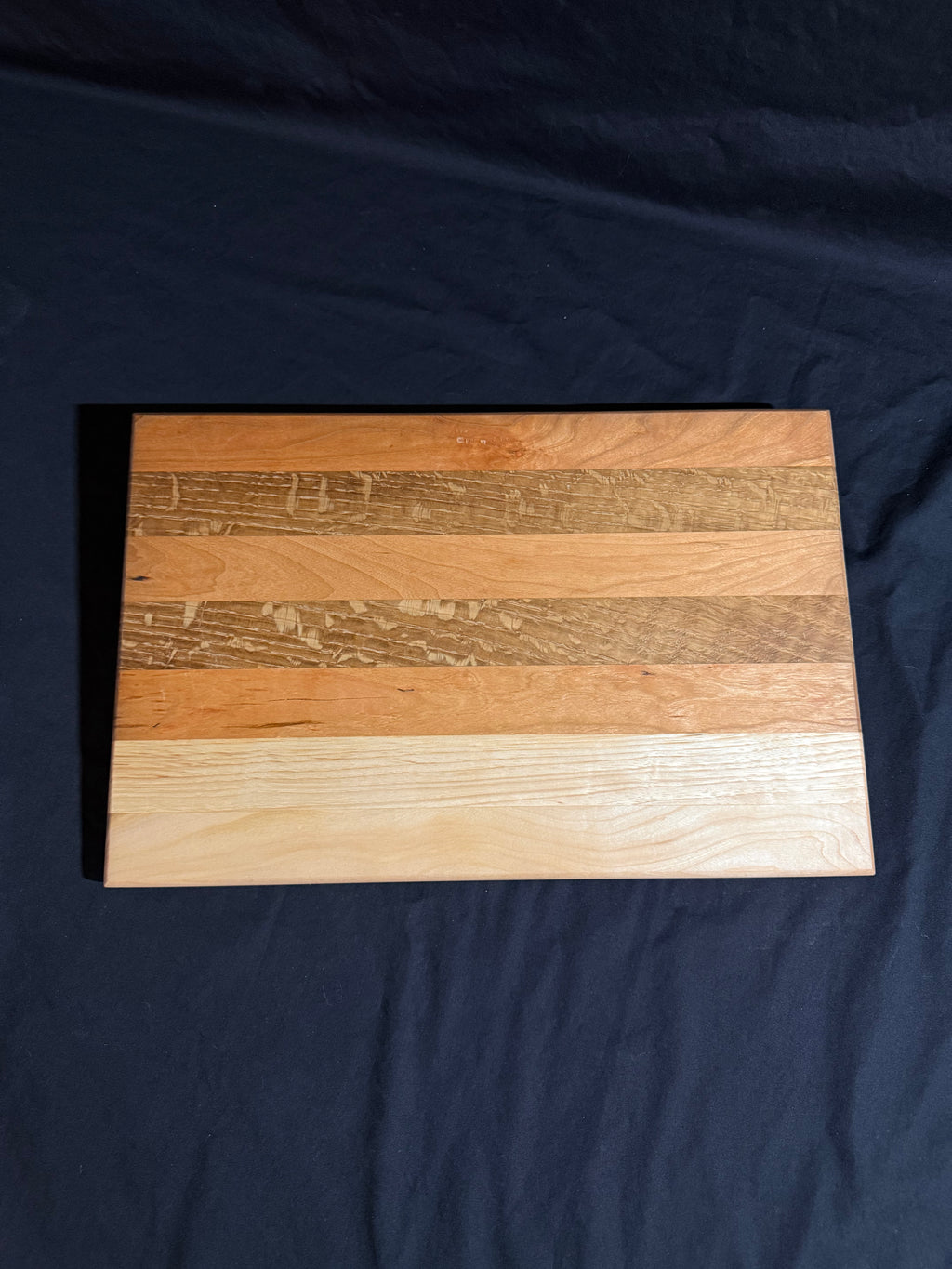 Hardwood Cutting Board 017