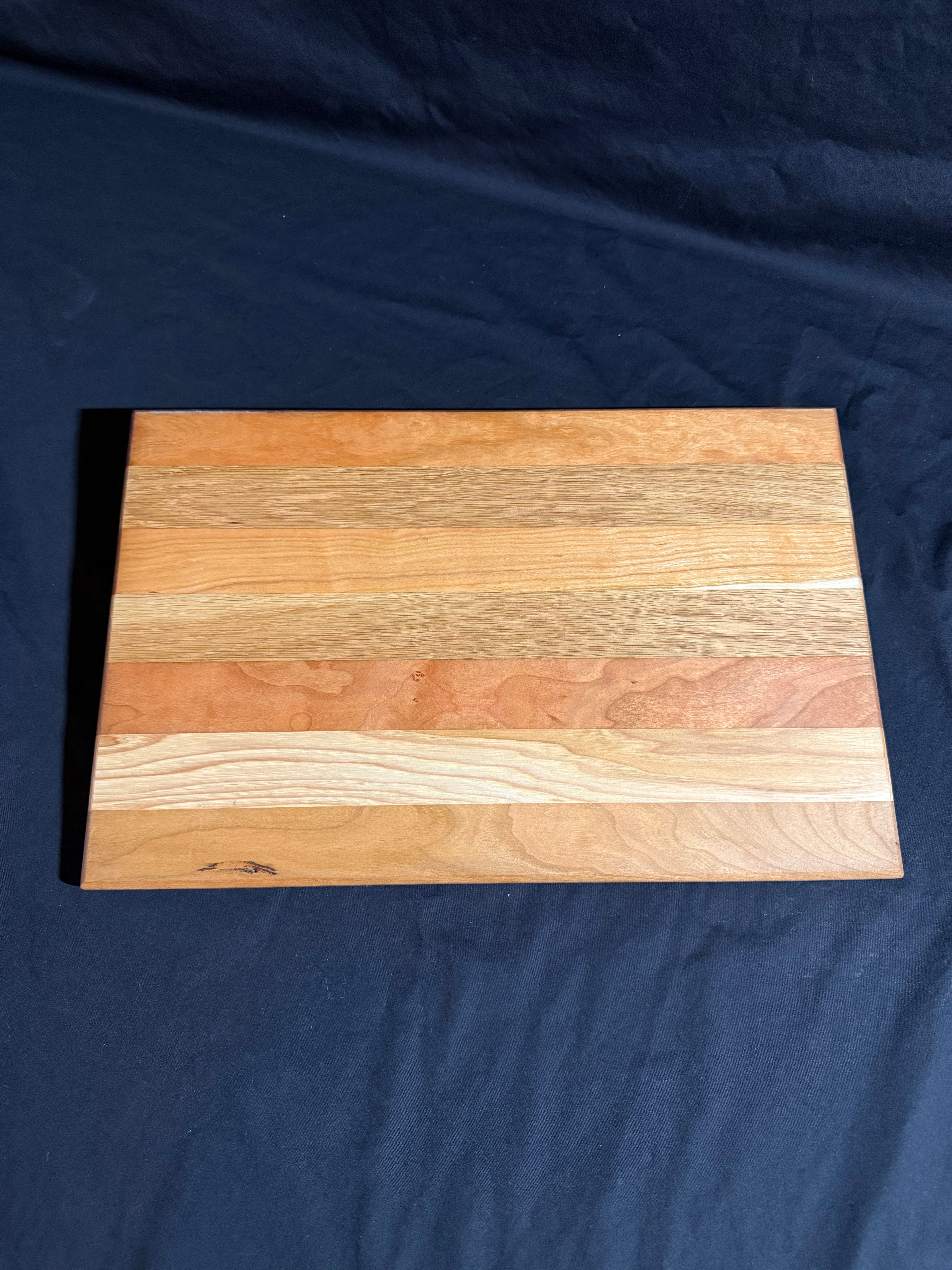 Hardwood Cutting Board 023