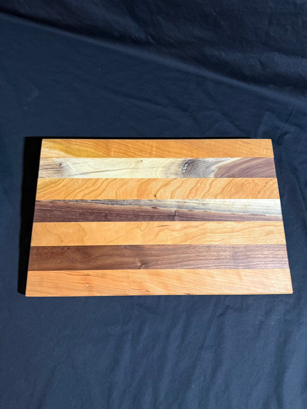 Hardwood Cutting Board 027