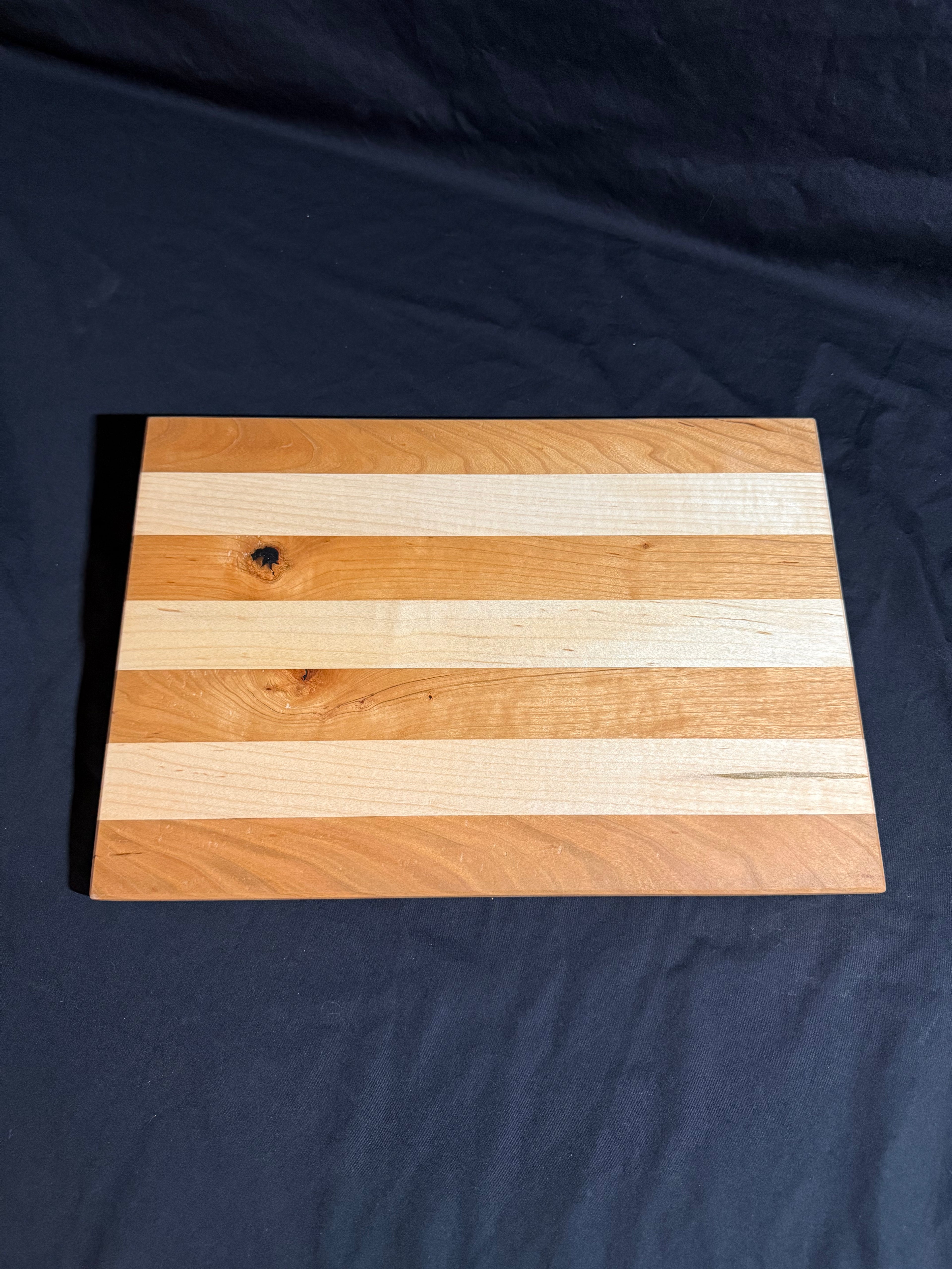 Hardwood Cutting Board 029
