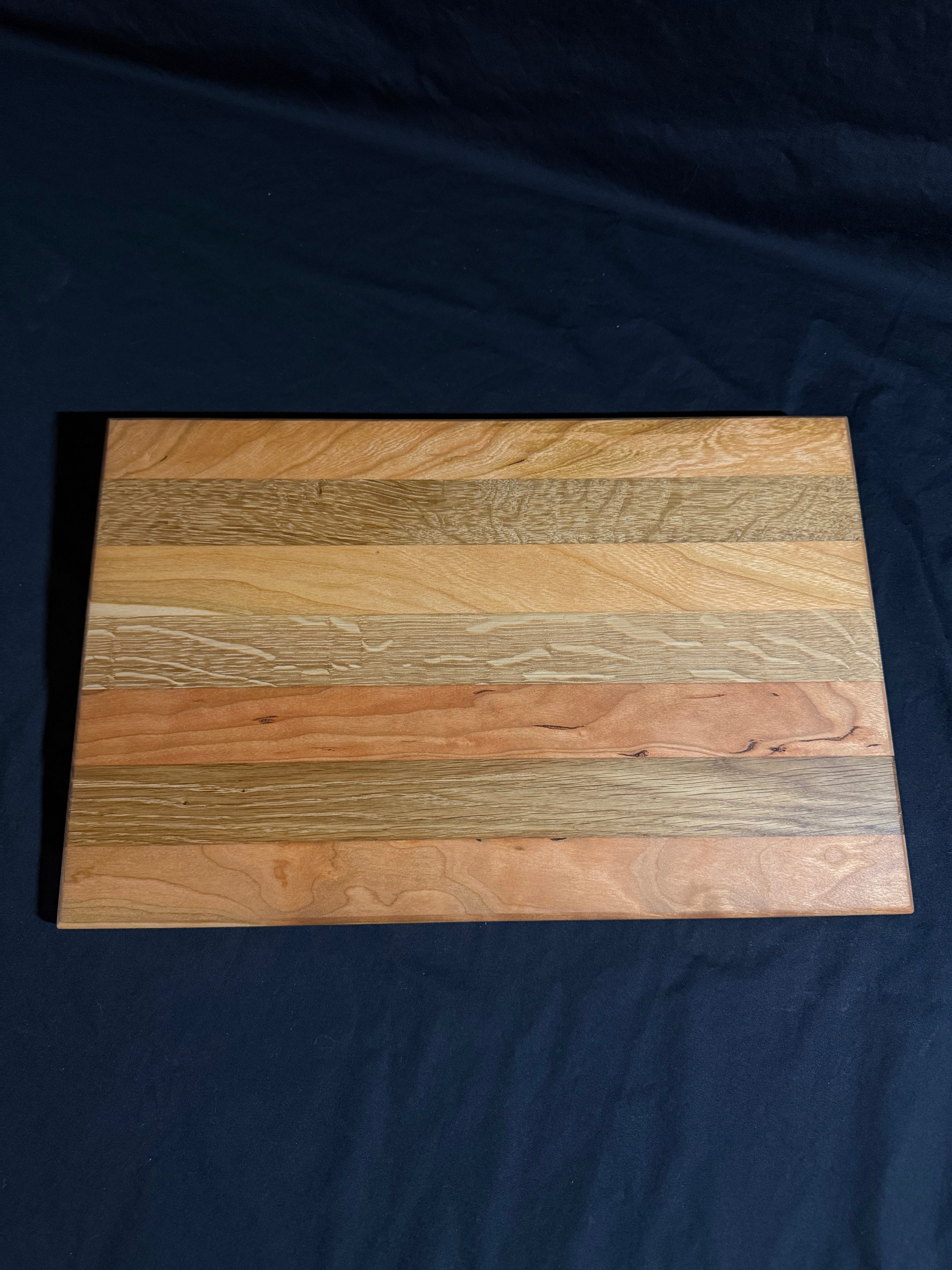 Hardwood Cutting Board 031