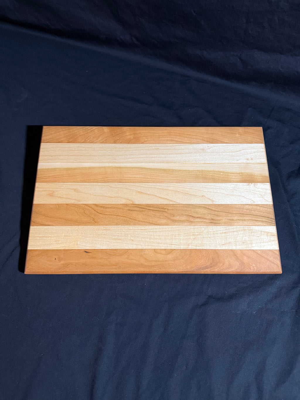 Hardwood Cutting Board 033