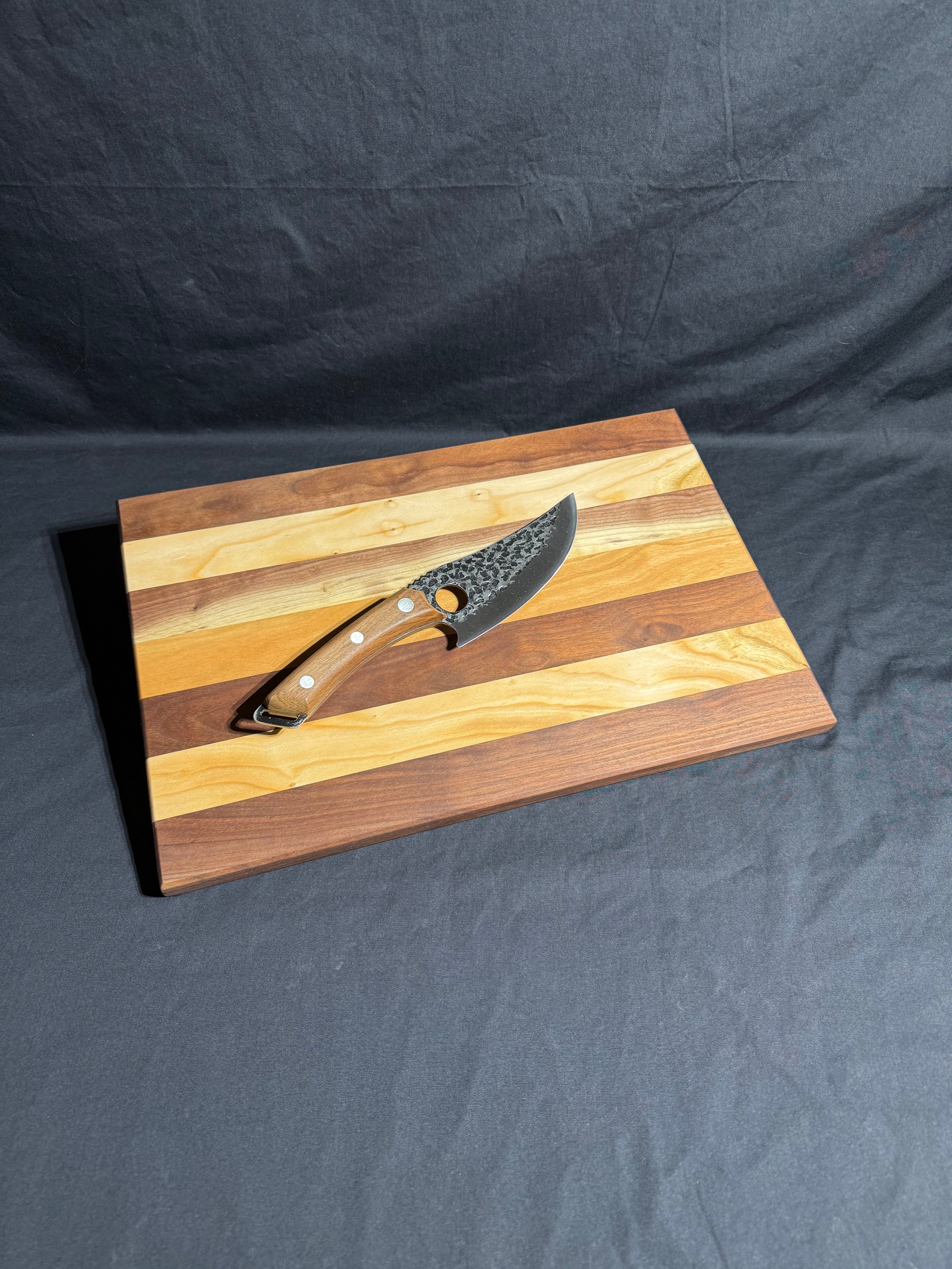 Hardwood Cutting Board 034