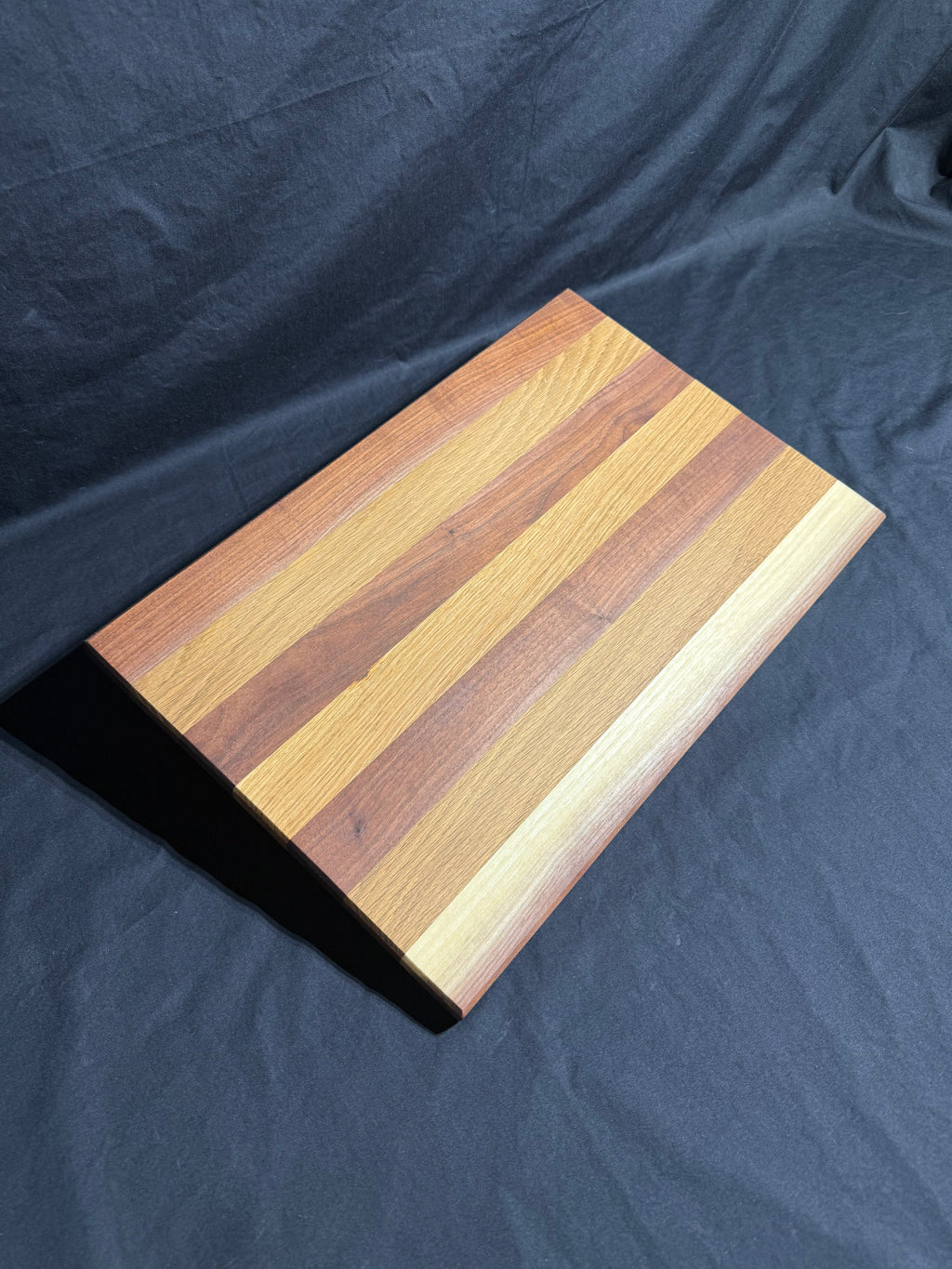 Hardwood Cutting Board 036