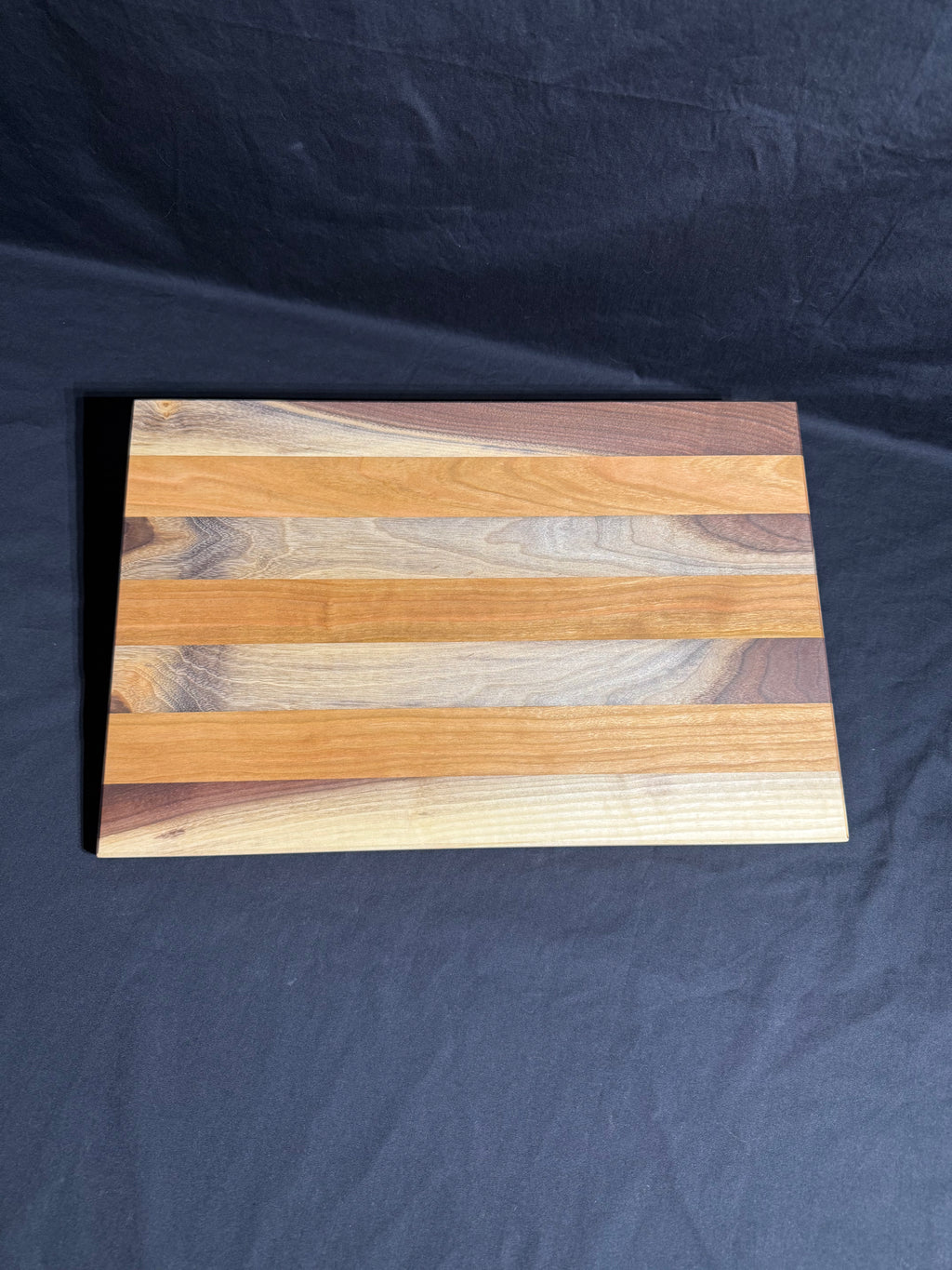 Hardwood Cutting Board 037
