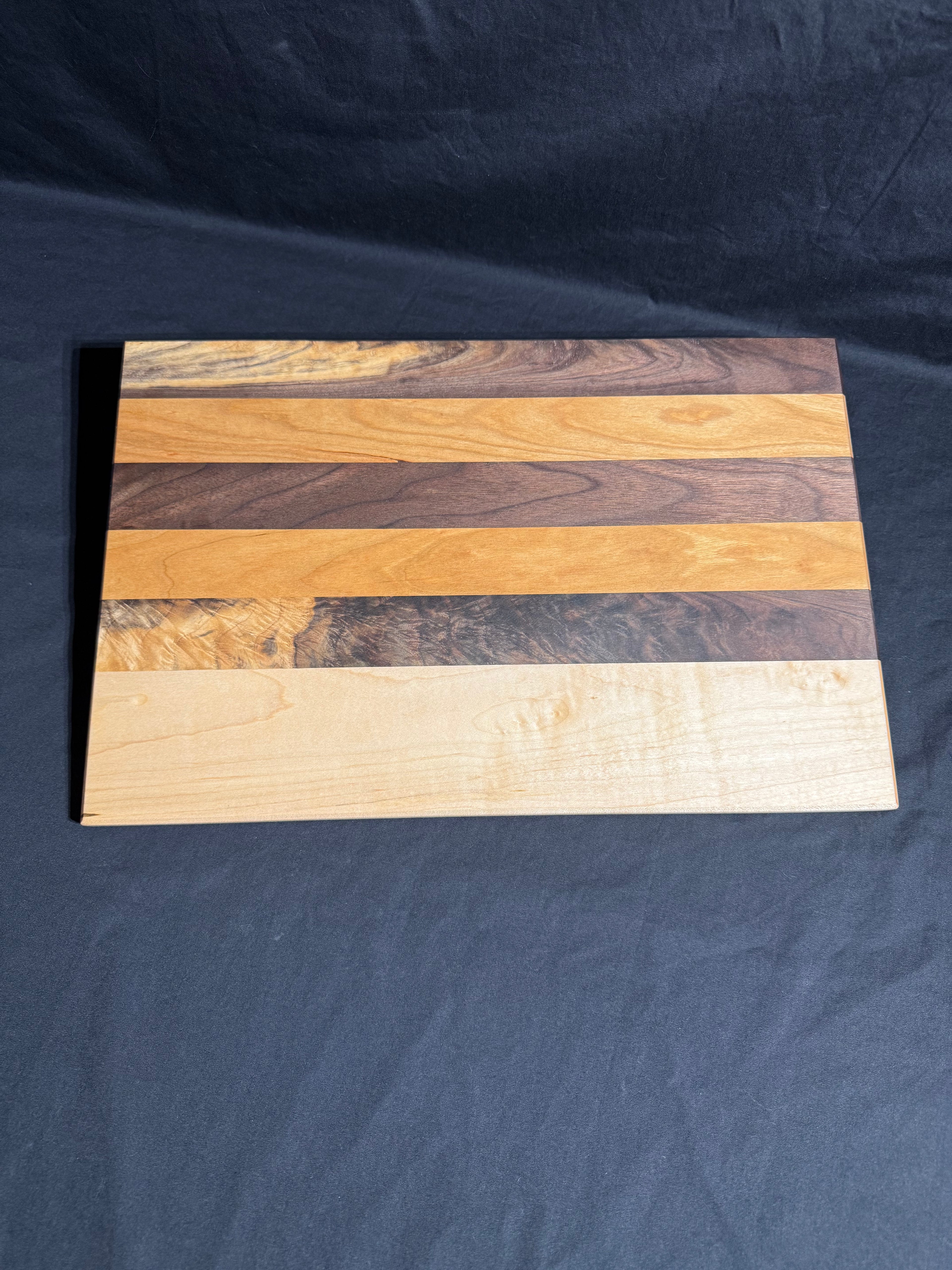 Hardwood Cutting Board 039