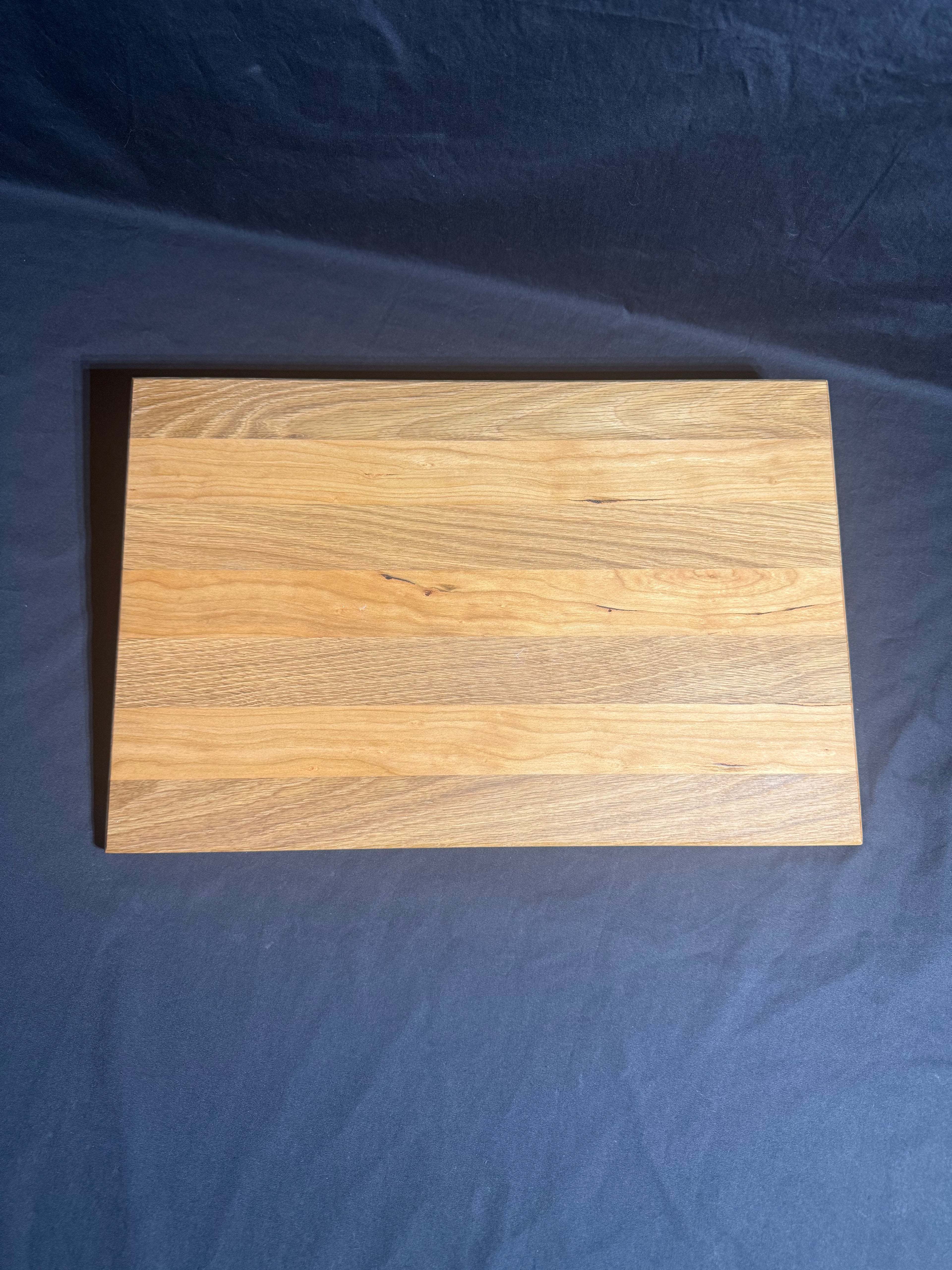Hardwood Cutting Board 040