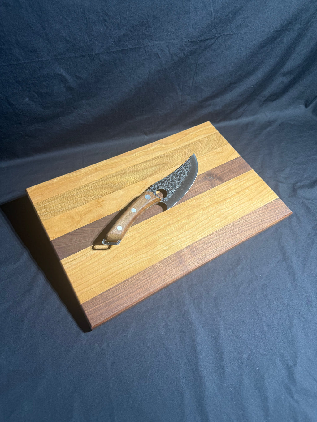 Hardwood Cutting Board 042
