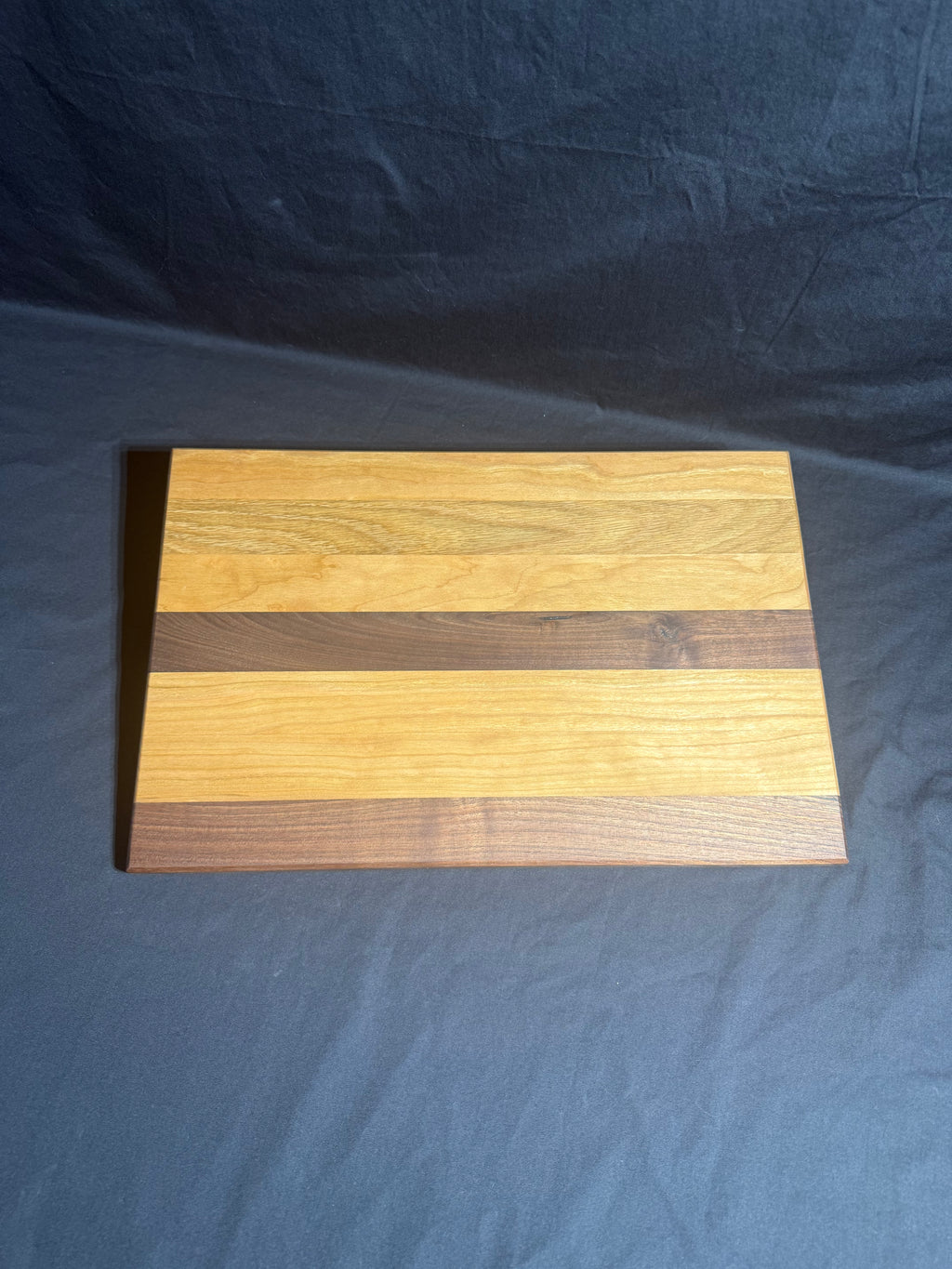 Hardwood Cutting Board 042